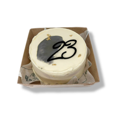 Лимитированный выпуск бенто-торт к  23 февраля