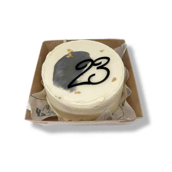 Лимитированный выпуск бенто-торт к  23 февраля